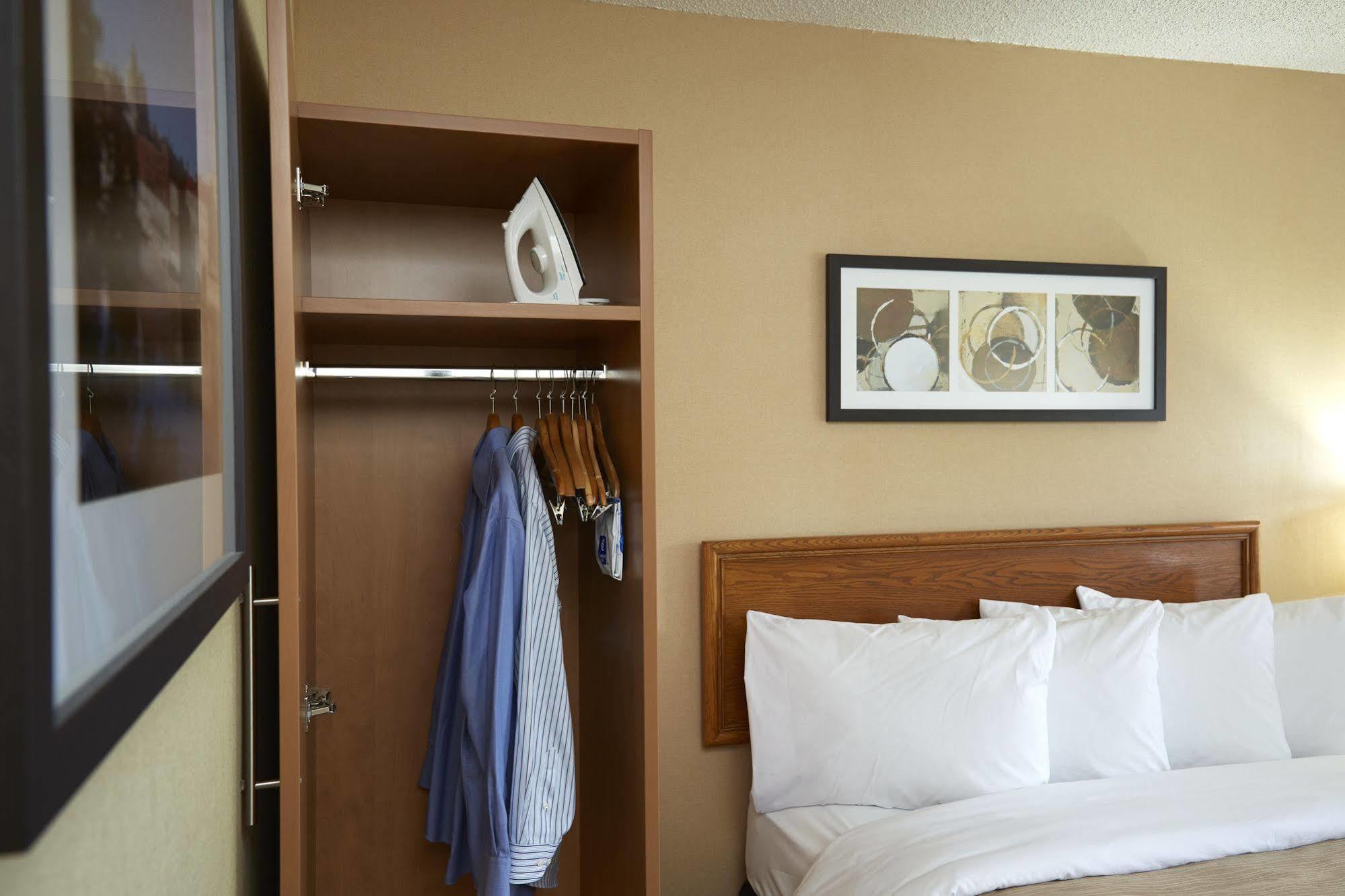 Comfort Inn Rouyn Dış mekan fotoğraf